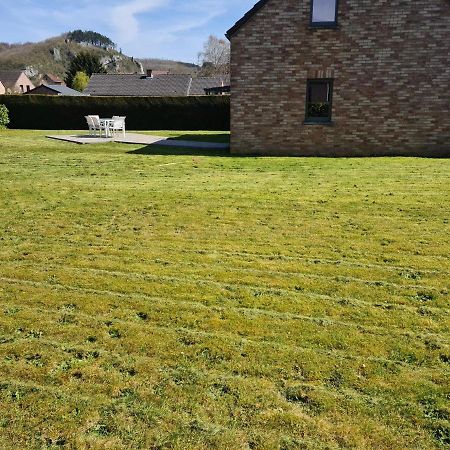 Gîte au 14 - au calme avec jardin , proche de Dinant Anhée Extérieur photo