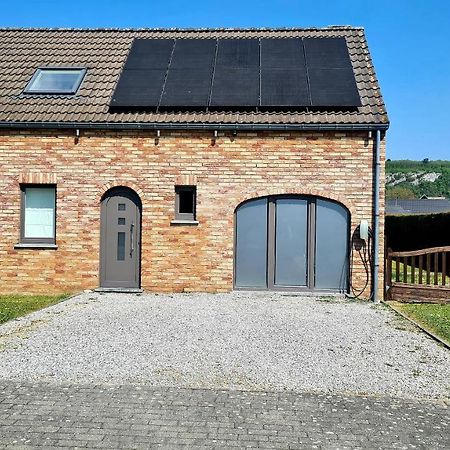 Gîte au 14 - au calme avec jardin , proche de Dinant Anhée Extérieur photo