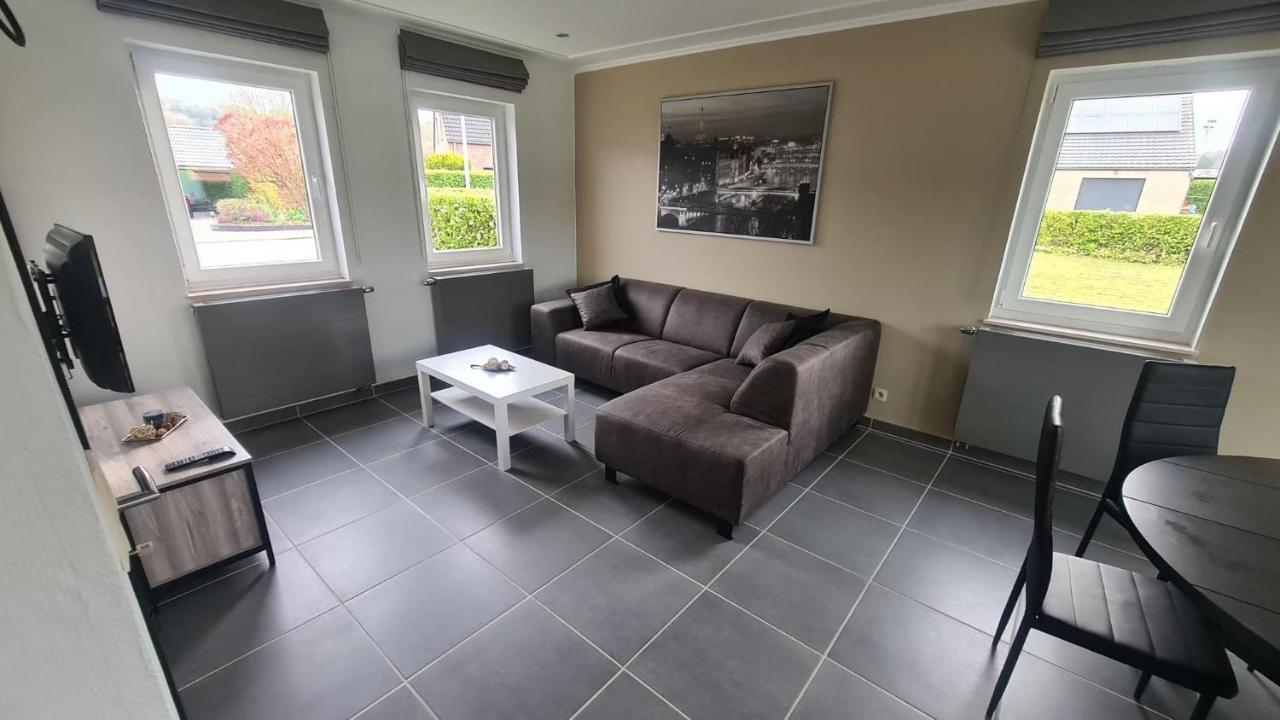 Gîte au 14 - au calme avec jardin , proche de Dinant Anhée Extérieur photo