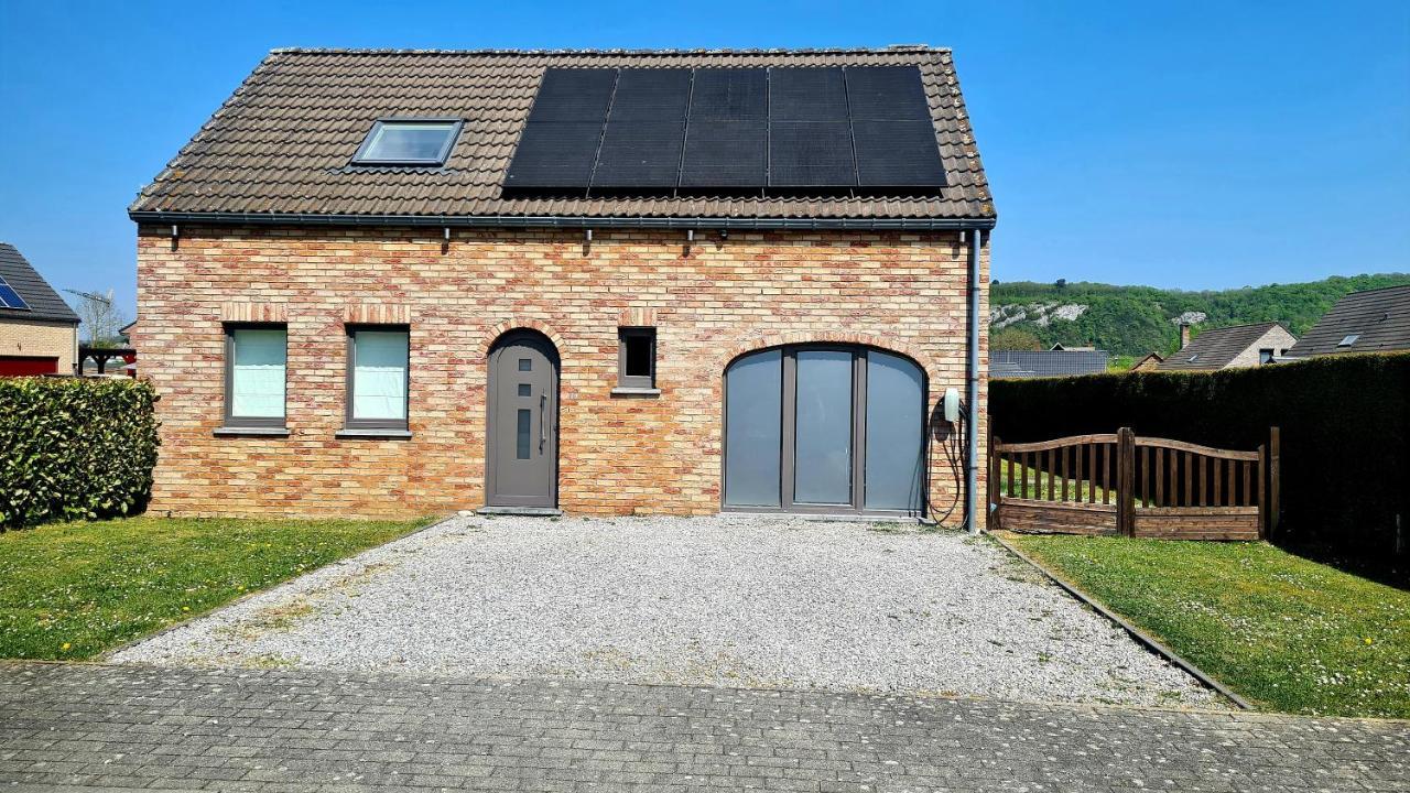 Gîte au 14 - au calme avec jardin , proche de Dinant Anhée Extérieur photo